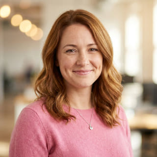Emily Watson, Head of Customer Support på Ceder Vinstlund, profilbild